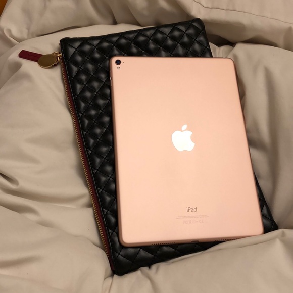 Pouch - Picture 5 of 5